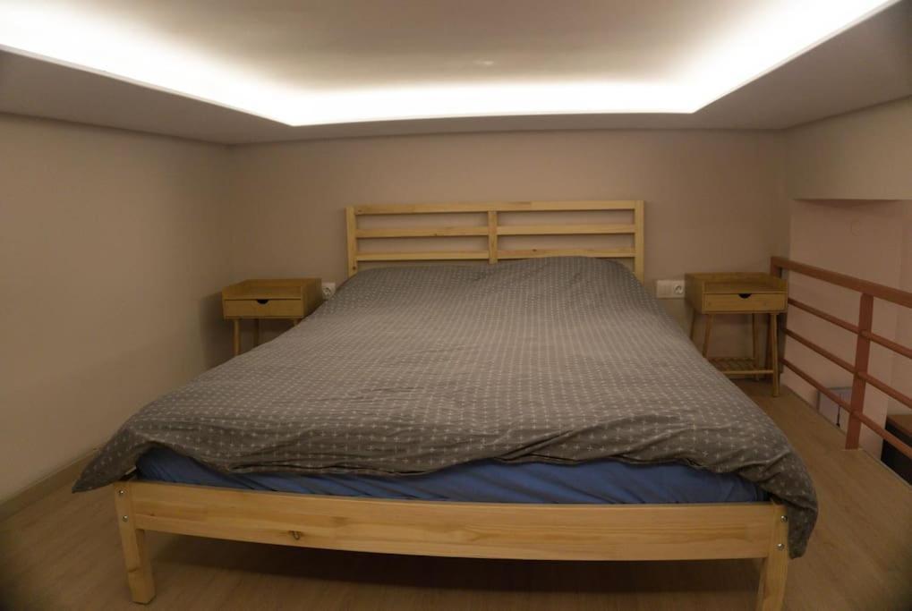 Modern Cozy Appartment In Thessaloníki Ngoại thất bức ảnh